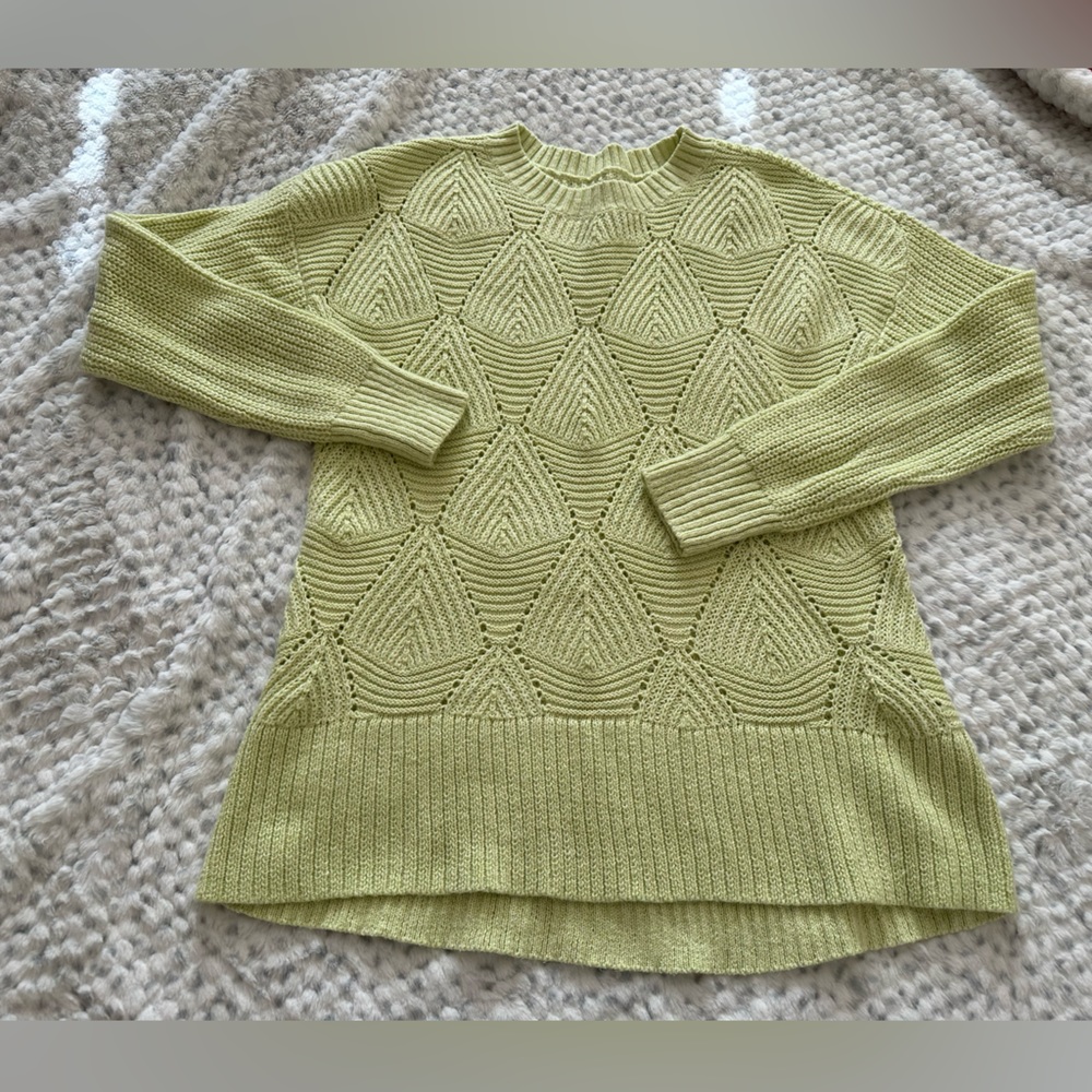 Sonoma Knit crewneck sweater size Small